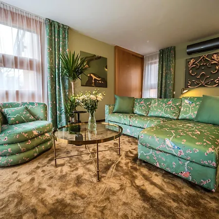Bed & Breakfast Platan - Platan Tata